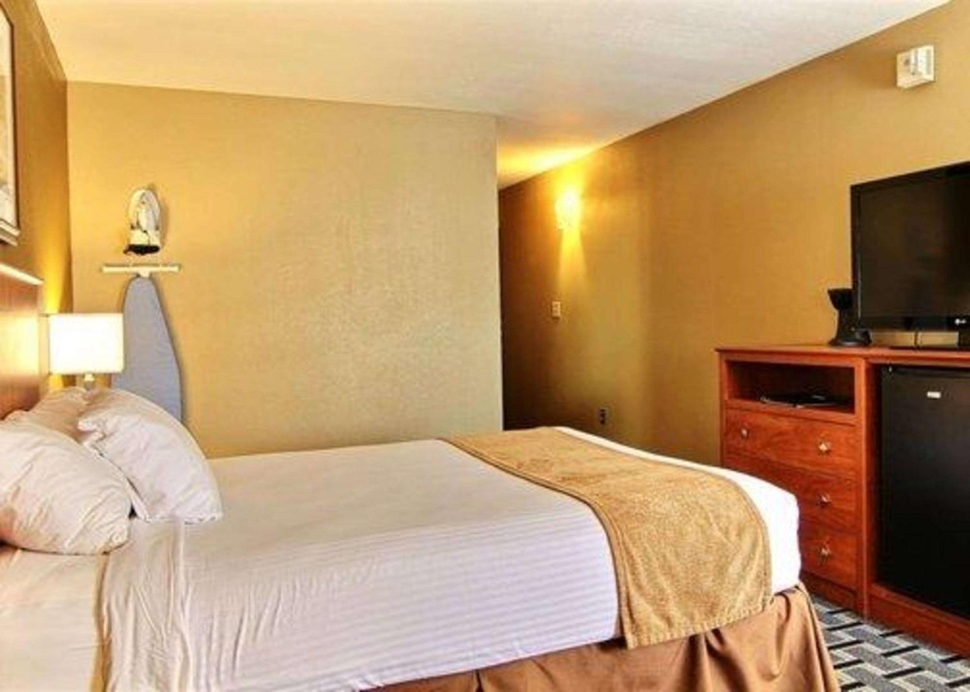 Quality Inn Thief River Falls Extérieur photo